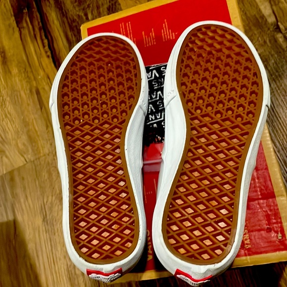 Authentic pro - Picture 4 of 4